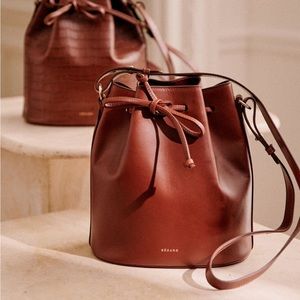 Sézane Farrow bucket bag